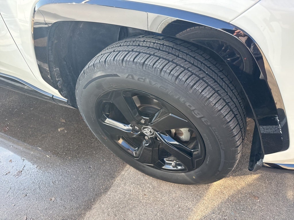 2019 Toyota RAV4 Hybrid XSE