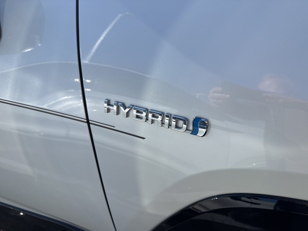 2019 Toyota RAV4 Hybrid XSE