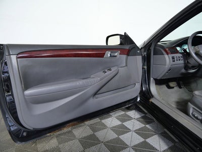 2004 Toyota Camry Solara SLE