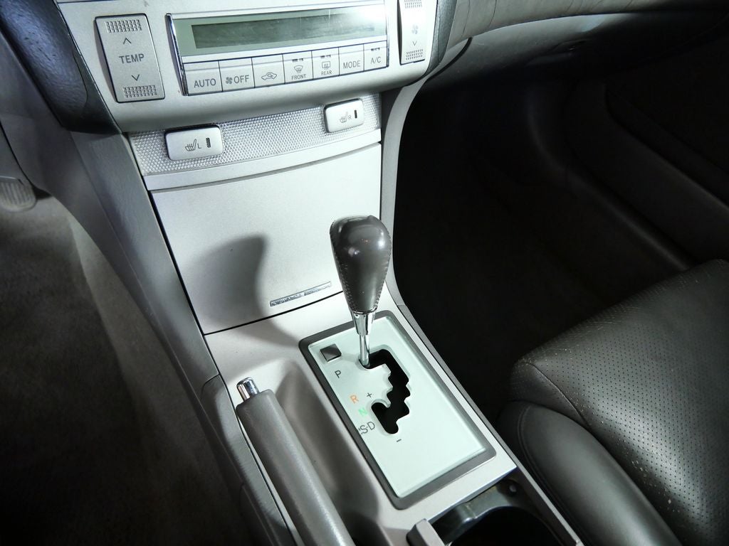 2004 Toyota Camry Solara SLE