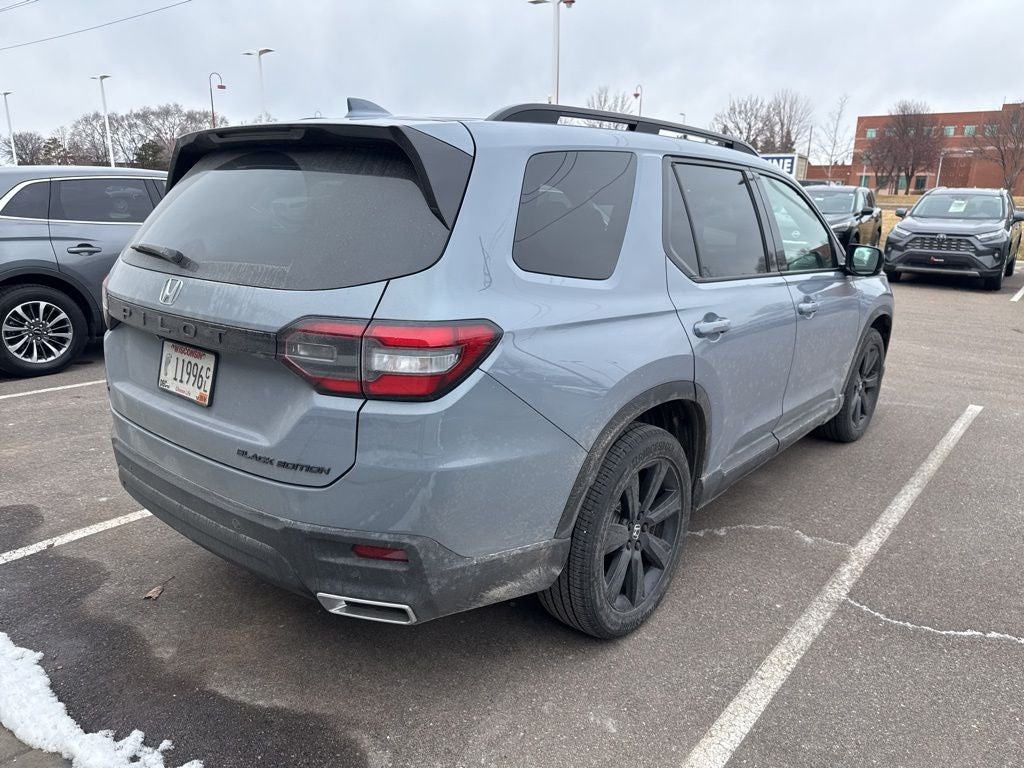 2025 Honda Pilot Black Edition