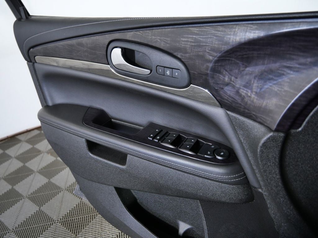 2017 Buick Enclave Leather Group