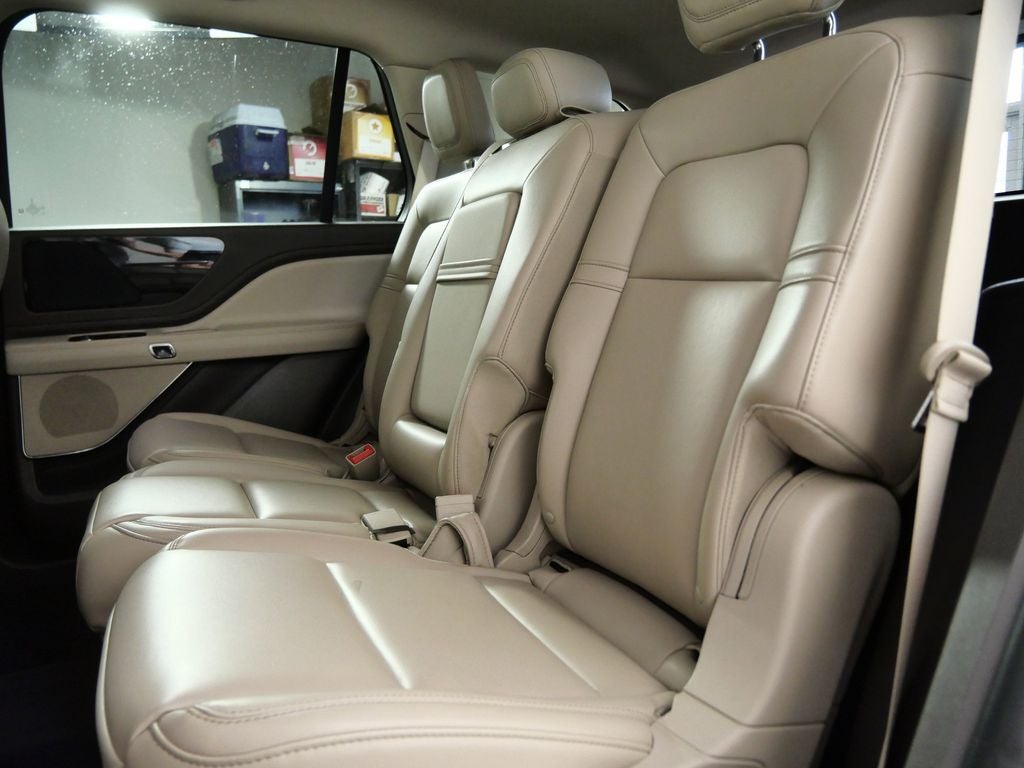 2021 Lincoln Aviator Standard