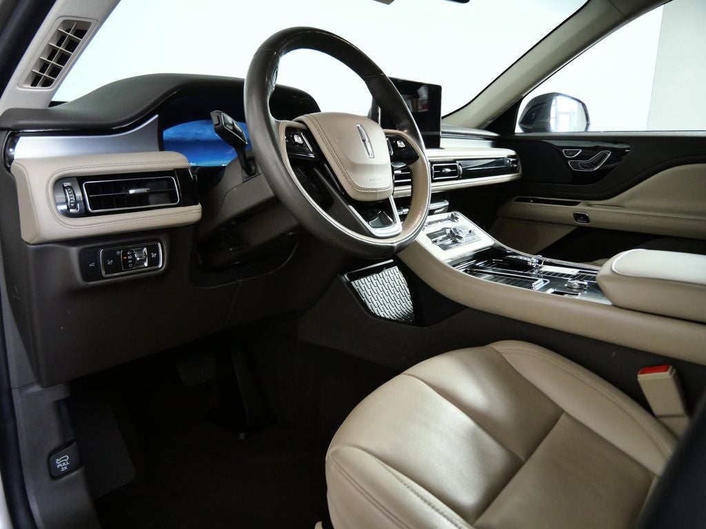 2021 Lincoln Aviator Standard