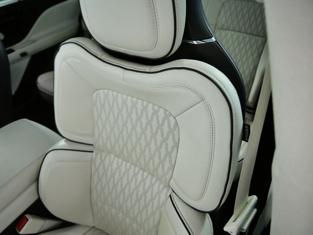 2023 Lincoln Aviator Black Label