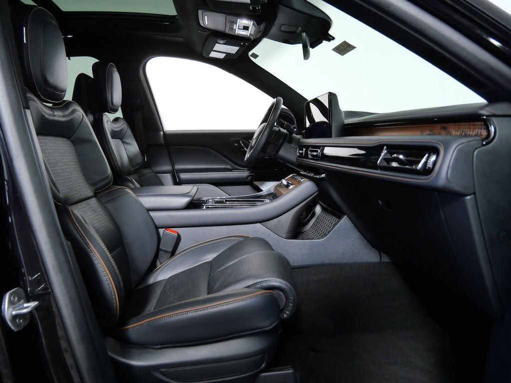 2025 Lincoln Aviator Black Label