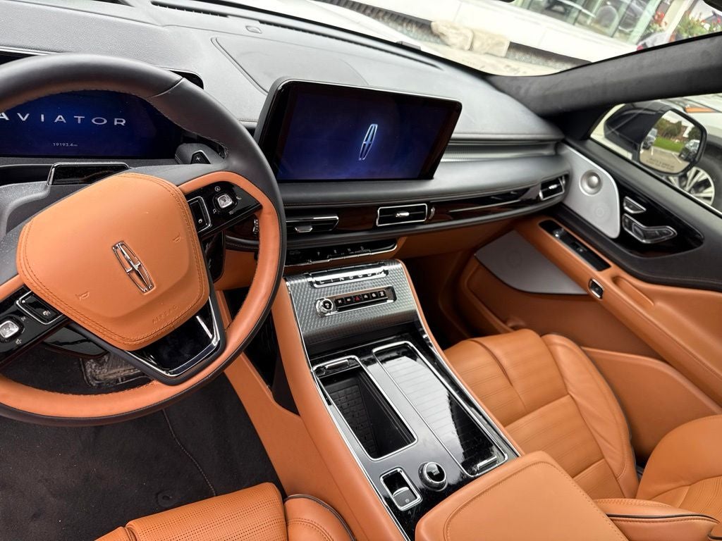 2025 Lincoln Aviator Black Label
