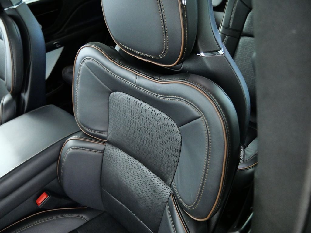 2025 Lincoln Aviator Black Label