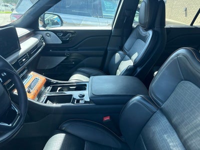 2025 Lincoln Aviator Black Label