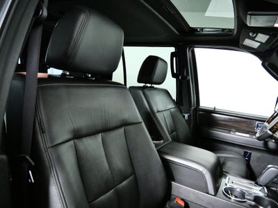 2007 Lincoln Navigator Base
