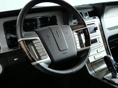 2007 Lincoln Navigator Base