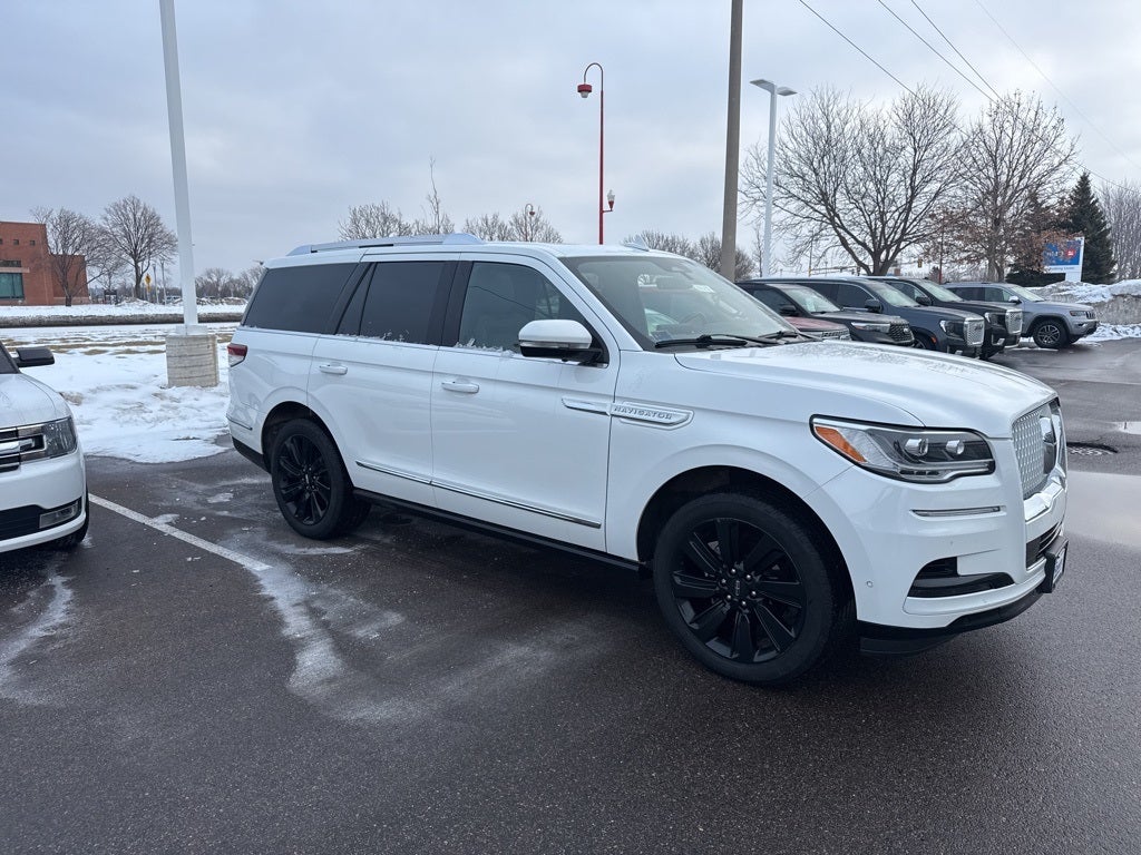 2023 Lincoln Navigator Reserve