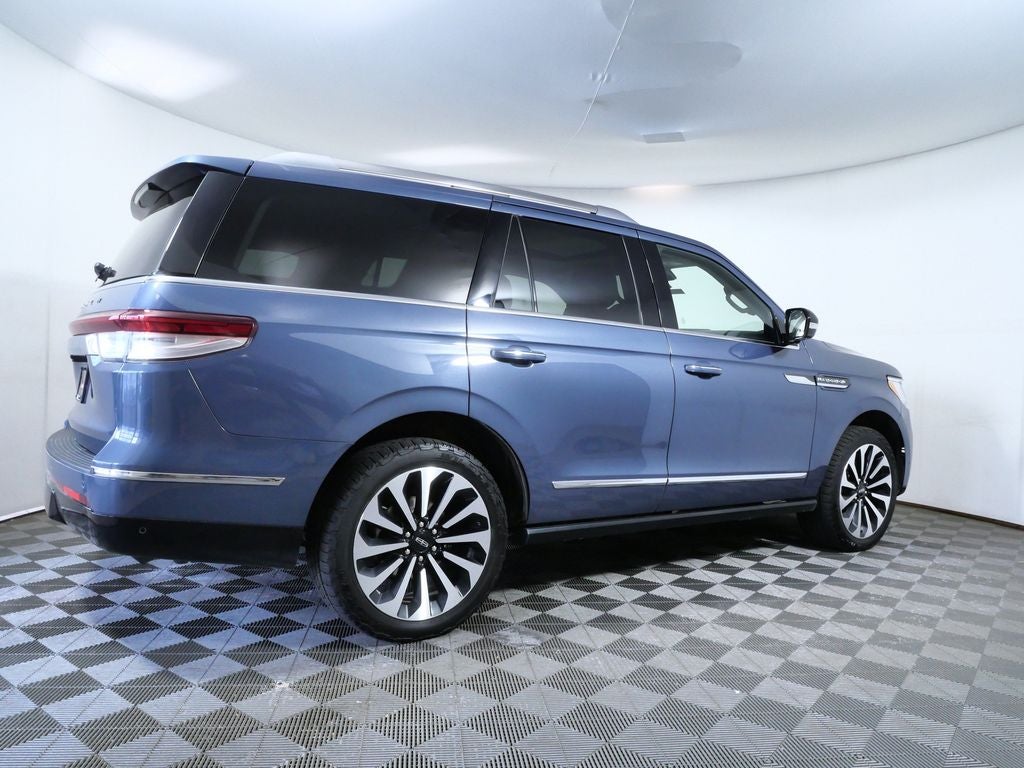 2023 Lincoln Navigator Reserve