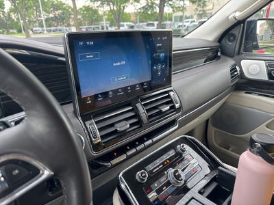 2023 Lincoln Navigator Black Label