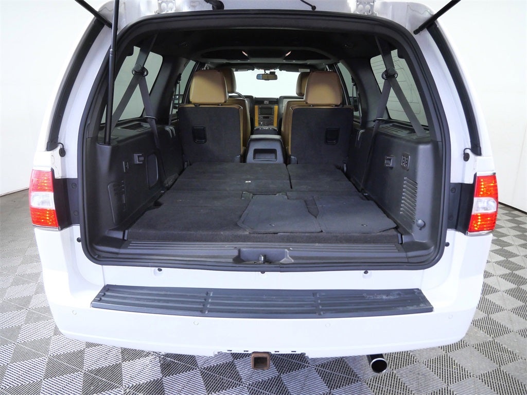 2013 Lincoln Navigator L Base