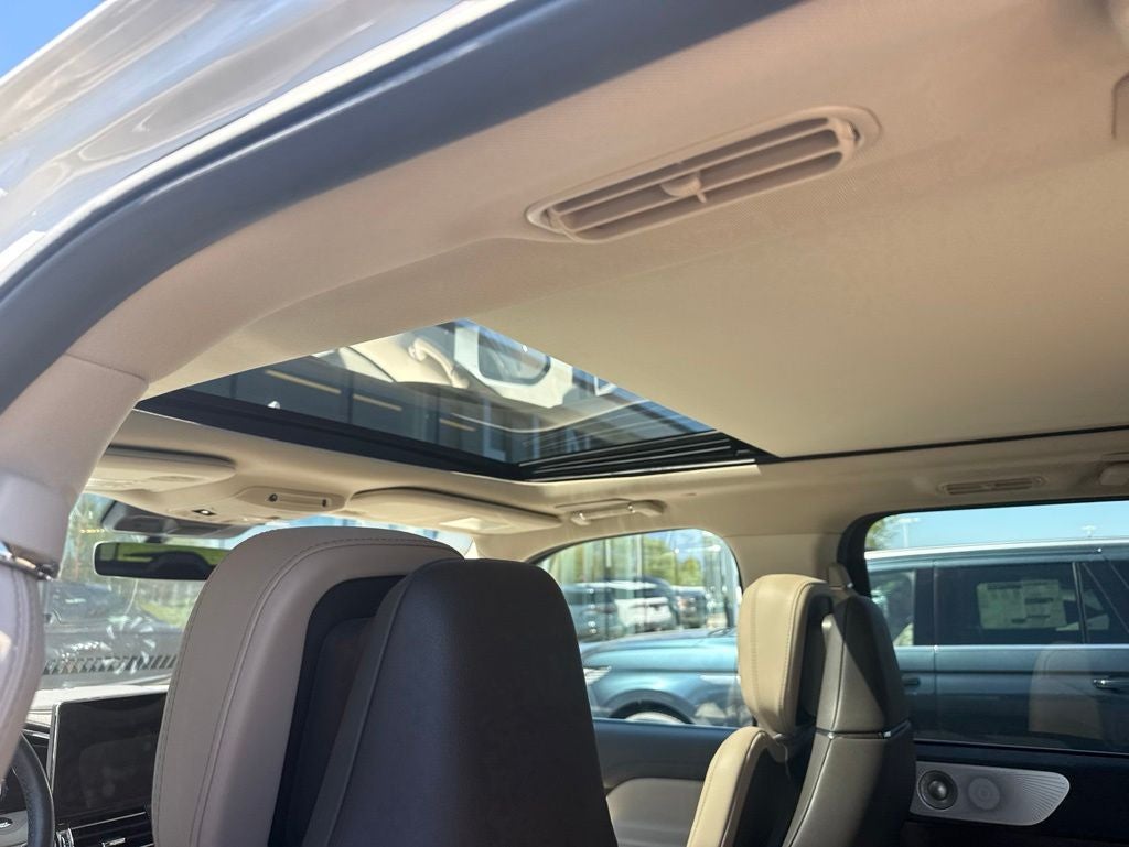 2023 Lincoln Navigator L Reserve