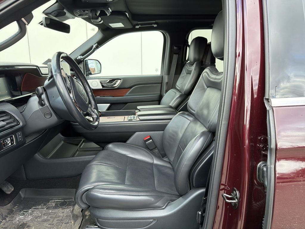 2023 Lincoln Navigator L Reserve