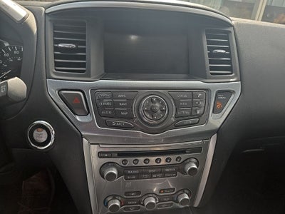 2019 Nissan Pathfinder SL