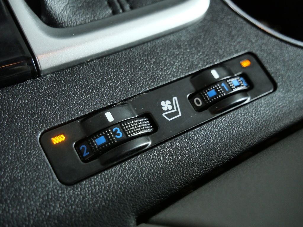 2016 Toyota Highlander Hybrid Limited Platinum