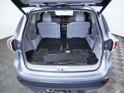 2016 Toyota Highlander Hybrid Limited Platinum