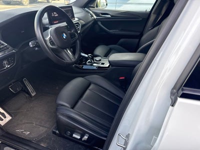 2023 BMW X4 xDrive30i