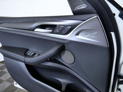 2023 BMW X4 xDrive30i