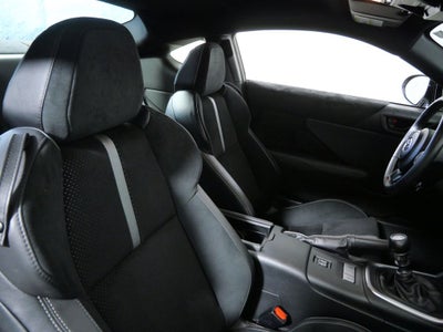 2025 Toyota GR86 Premium