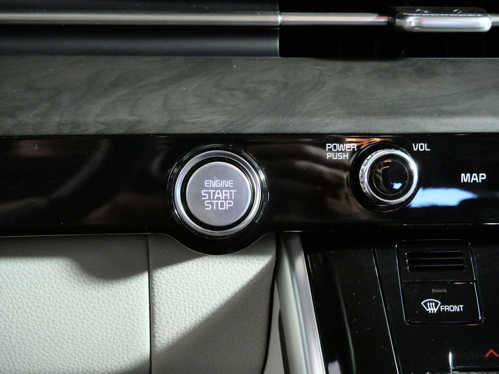 2024 Kia Carnival EX