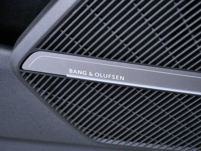 2022 Audi Q5 40 Premium Plus quattro