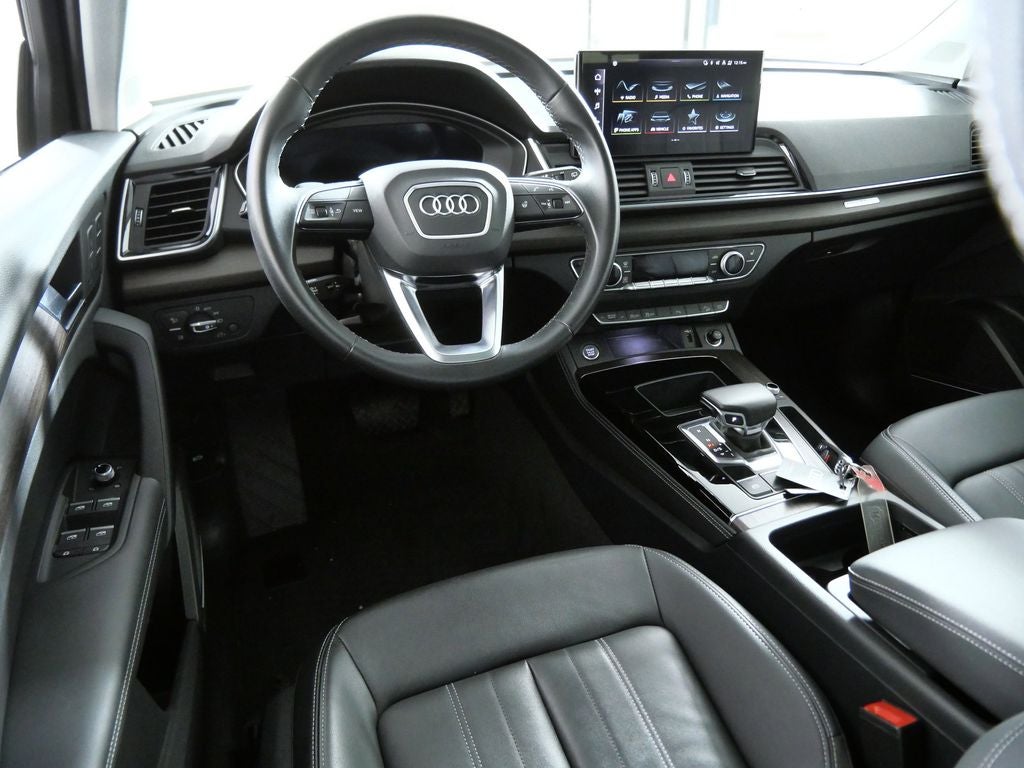 2022 Audi Q5 40 Premium Plus quattro