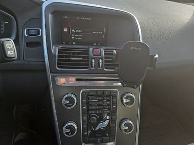 2016 Volvo XC60 T6 Drive-E