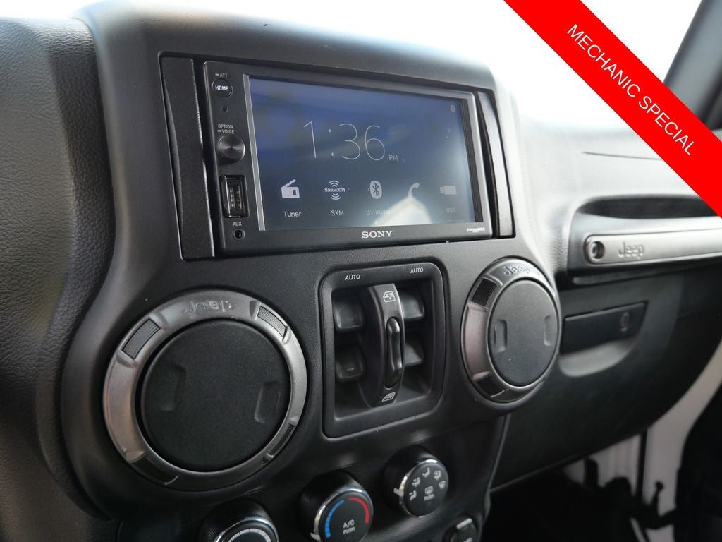 2015 Jeep Wrangler Unlimited Willys
