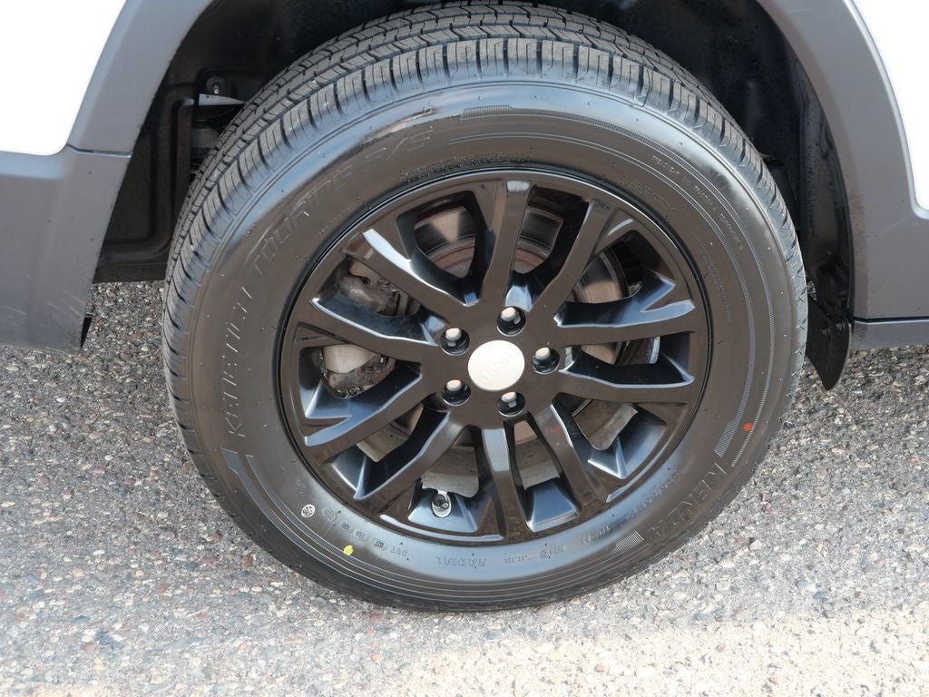 2020 Jeep Cherokee Latitude
