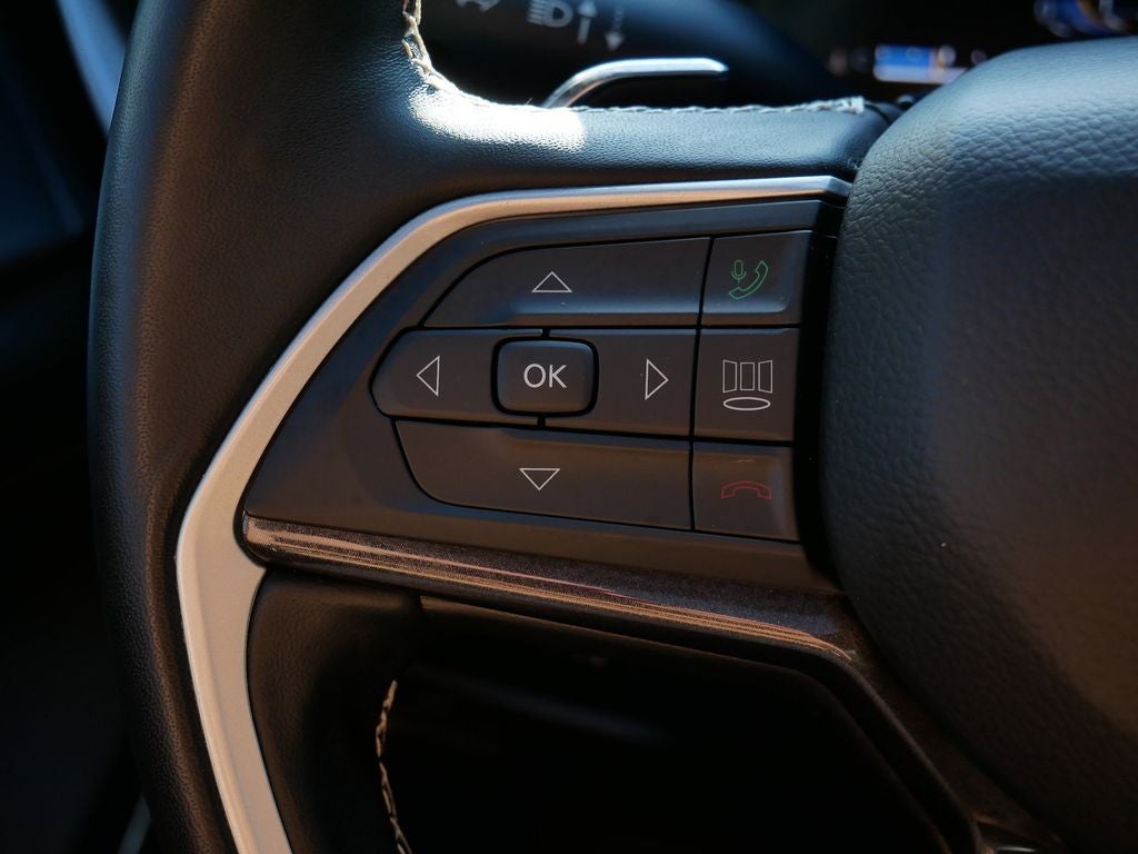 2022 Jeep Grand Cherokee Altitude