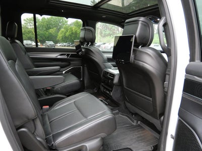 2023 Jeep Wagoneer Series II