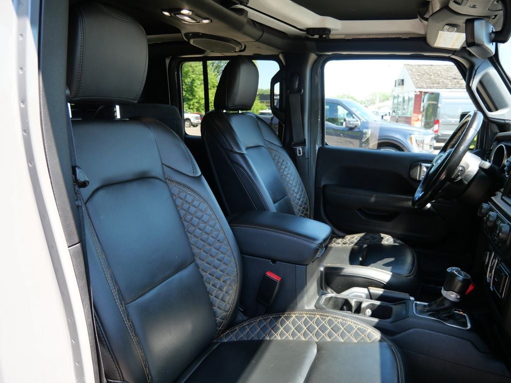 2022 Jeep Gladiator Overland