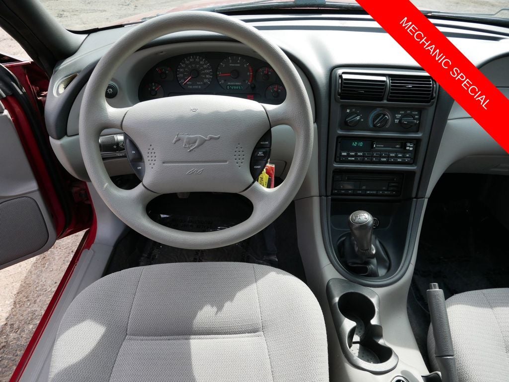 2000 Ford Mustang V6