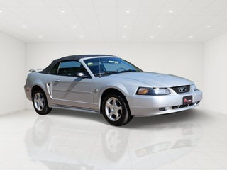 2004 Ford Mustang V6 Deluxe