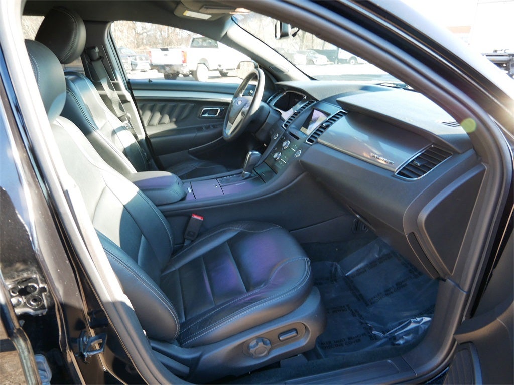 2016 Ford Taurus SEL