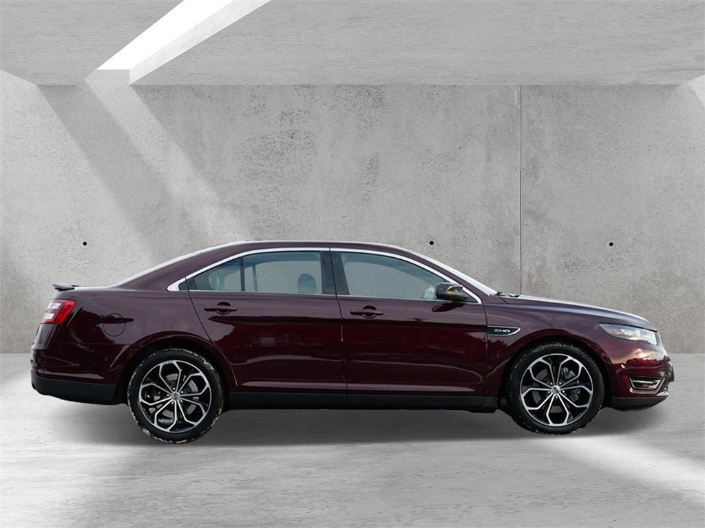 2018 Ford Taurus SHO