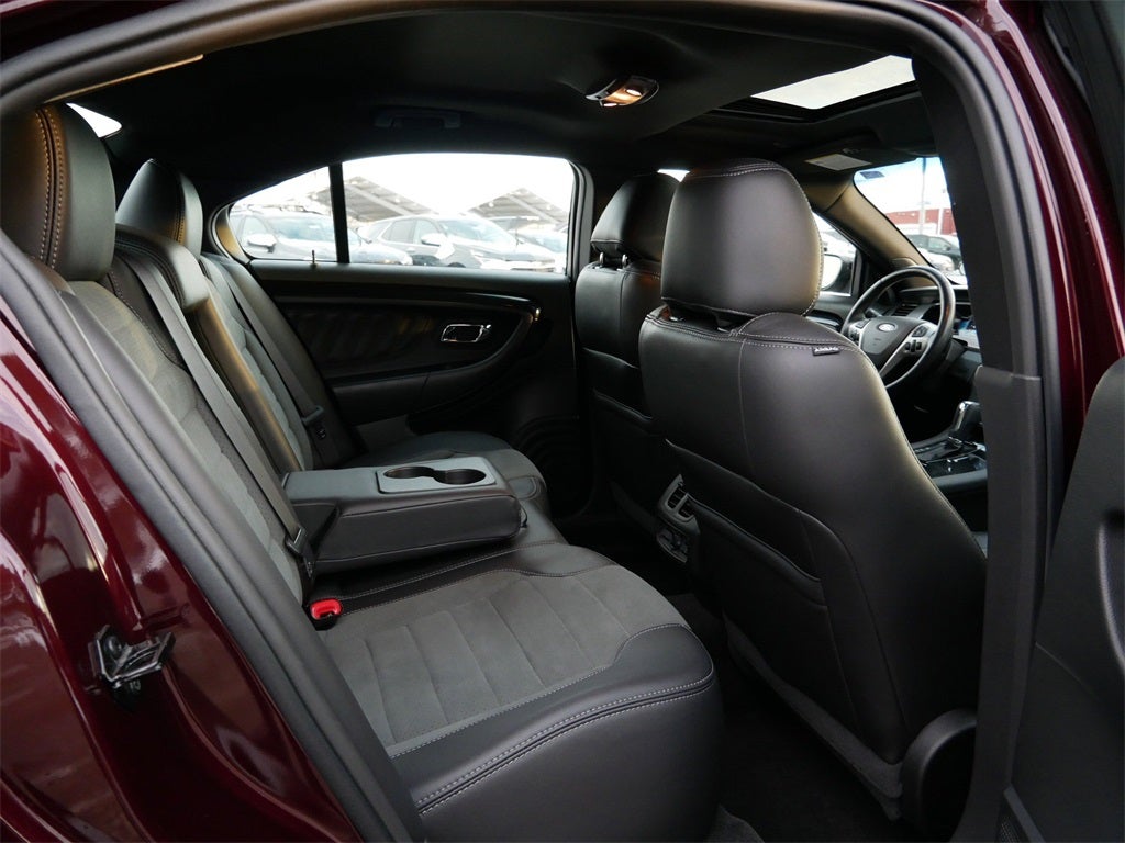 2018 Ford Taurus SHO