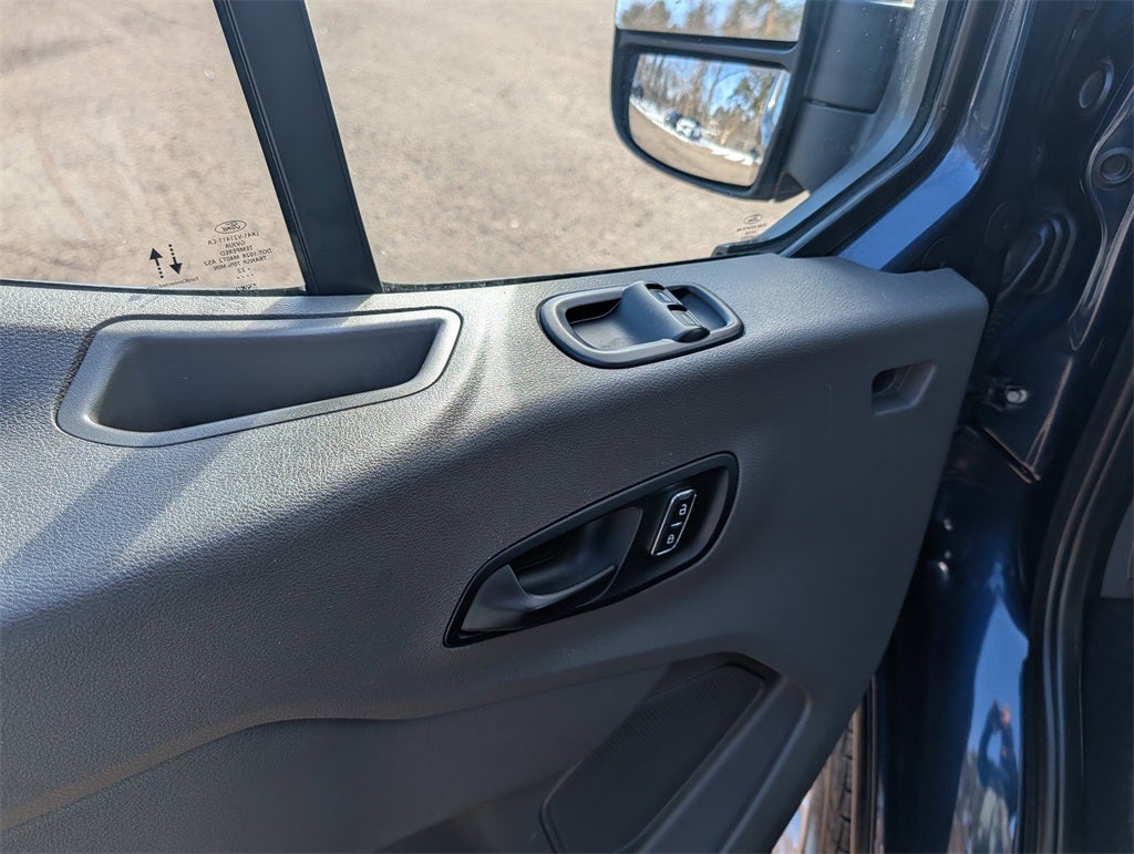 2022 Ford Transit-350 XLT