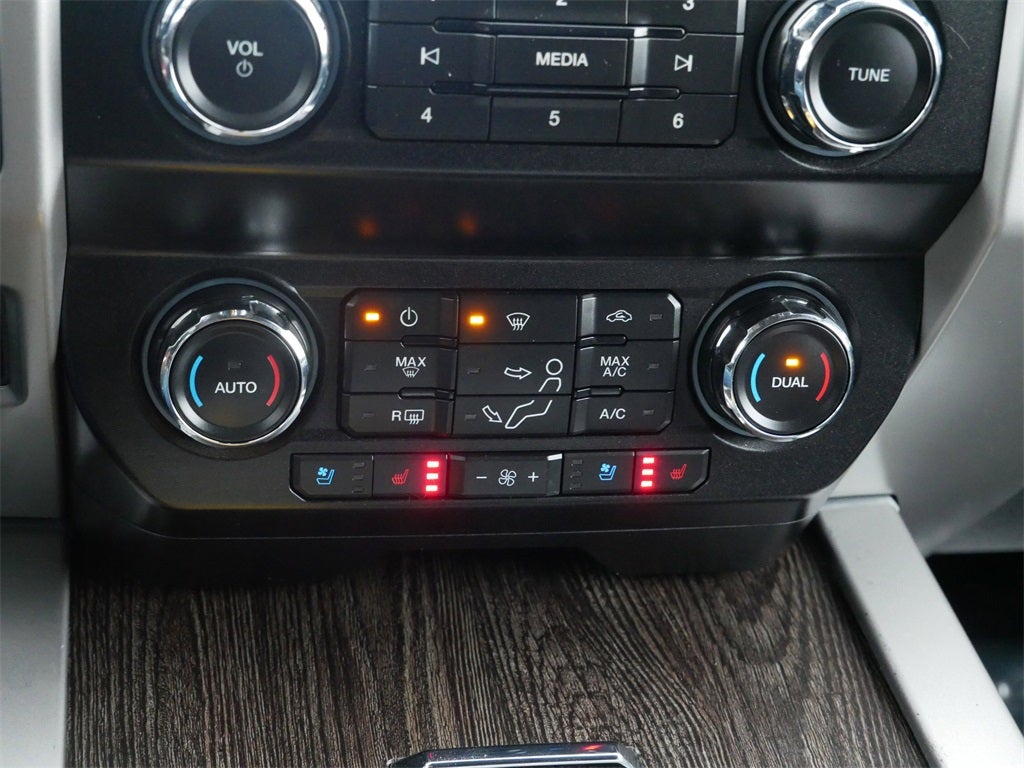 2020 Ford F-550SD Lariat DRW