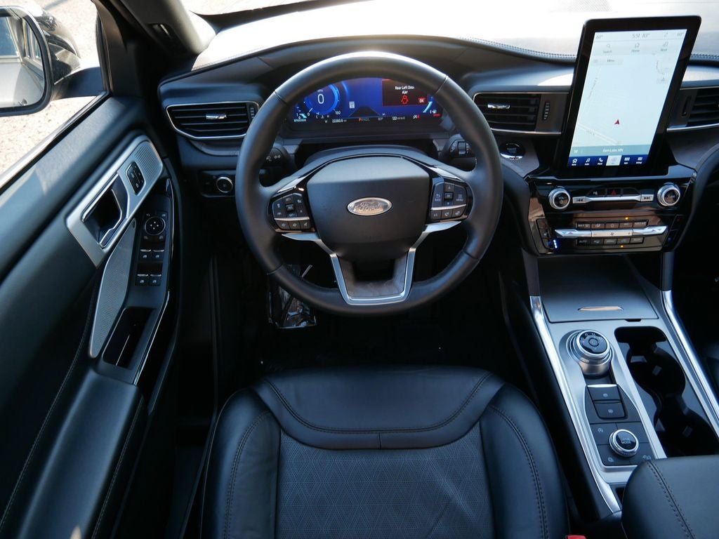 2023 Ford Explorer Platinum