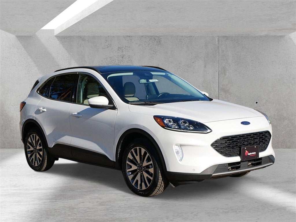 2022 Ford Escape Titanium