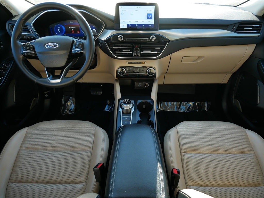 2022 Ford Escape Titanium