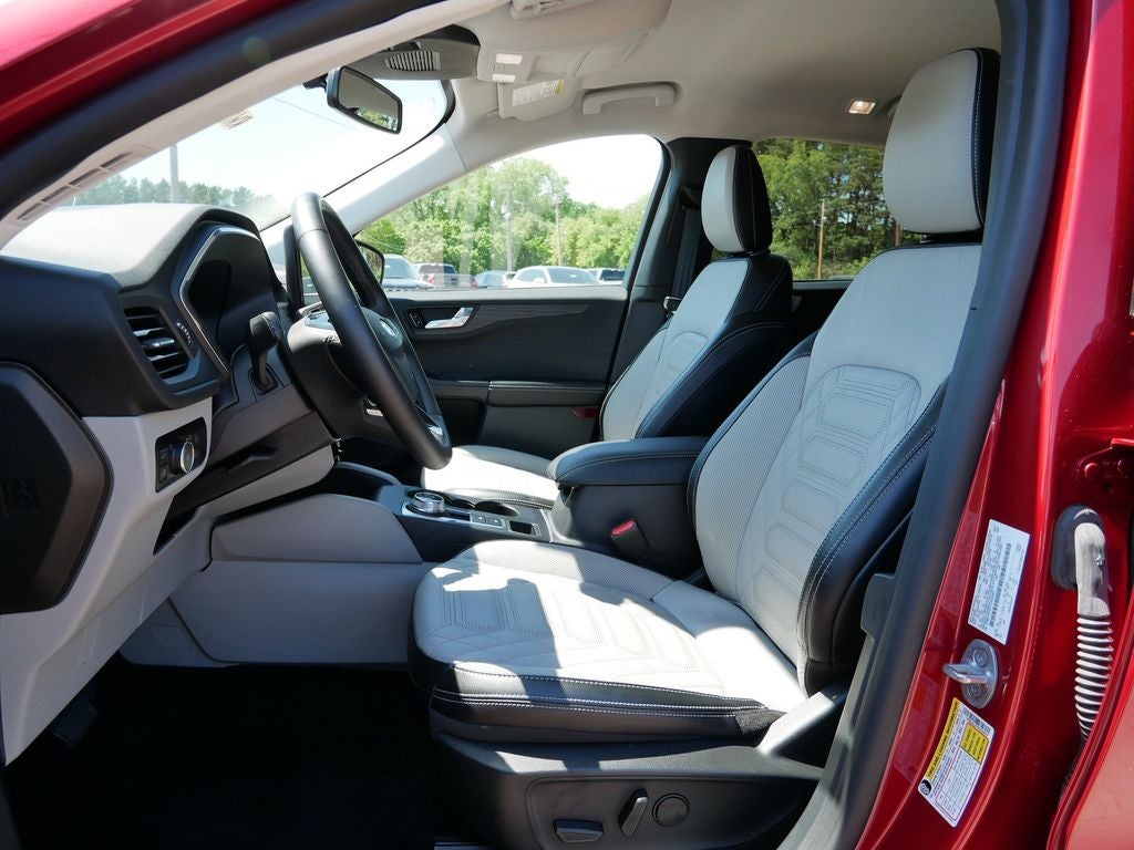 2023 Ford Escape Hybrid Platinum