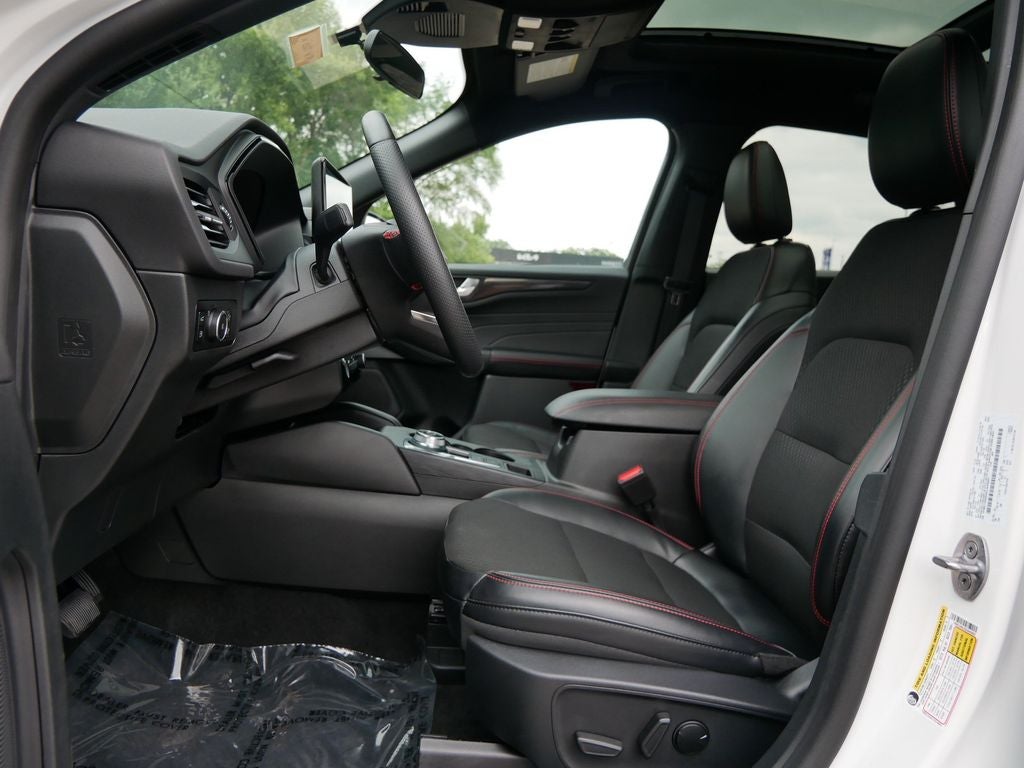 2025 Ford Escape Hybrid ST-Line Select
