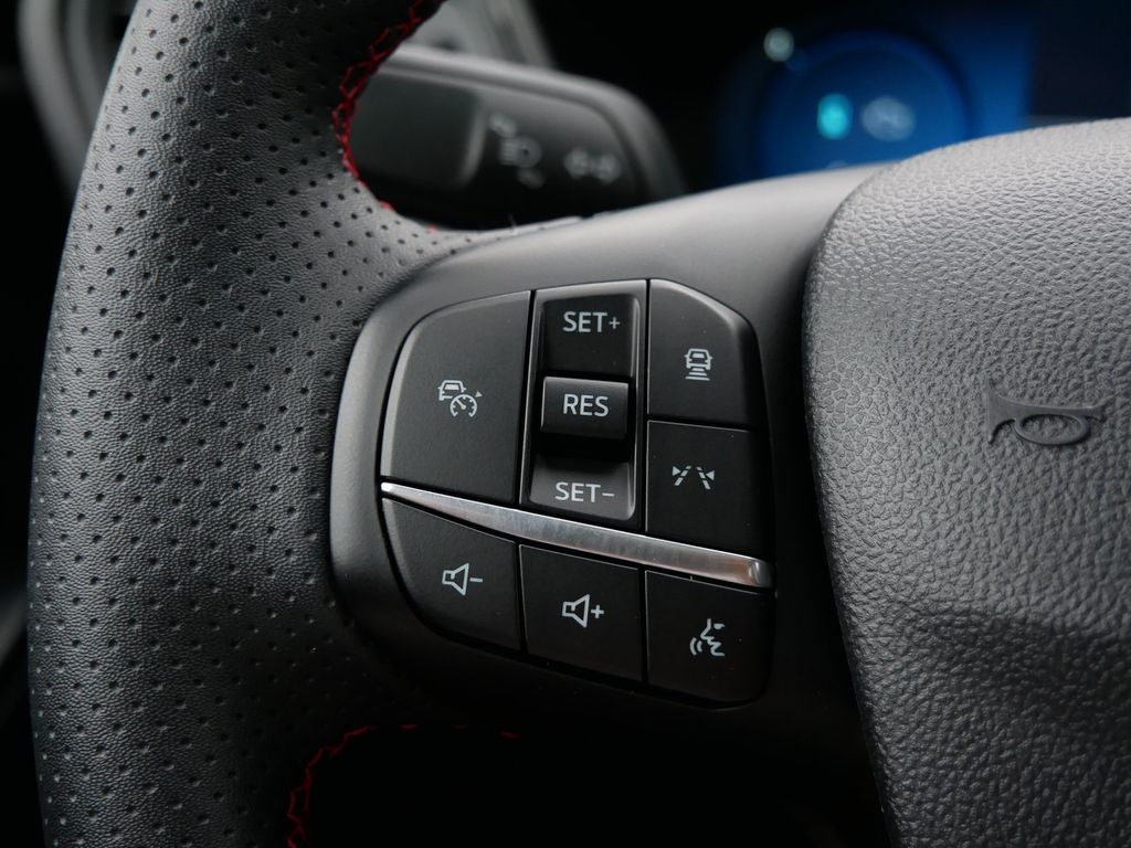 2025 Ford Escape Hybrid ST-Line Select