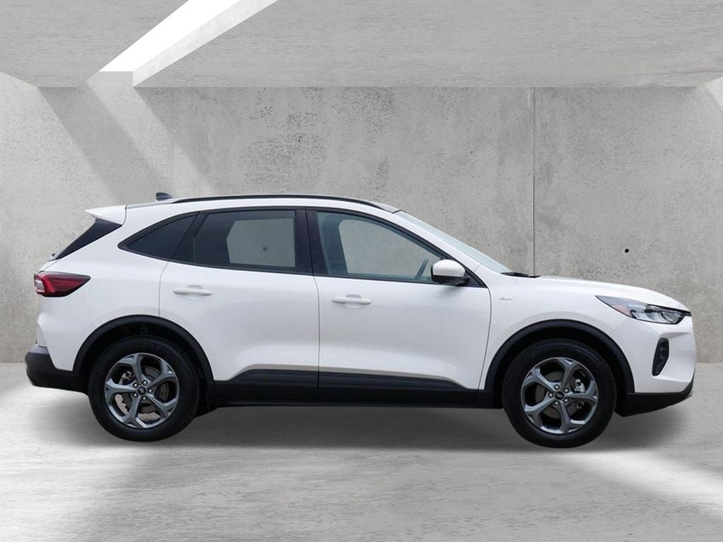 2025 Ford Escape Hybrid ST-Line Select